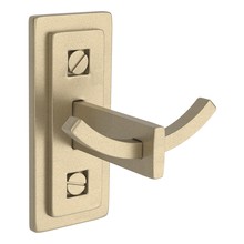  841001-84 - Metra Robe Hook